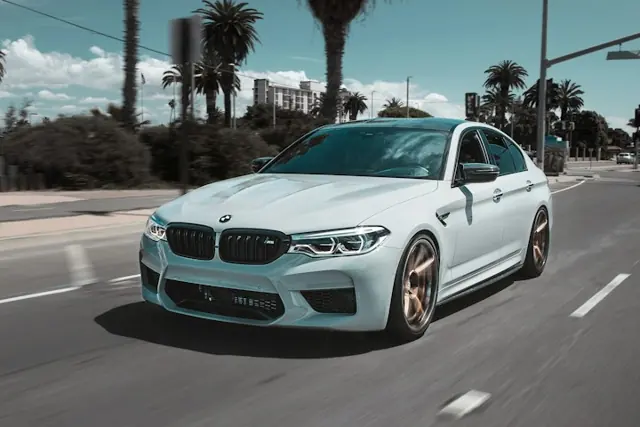 BMW 330i M Sport